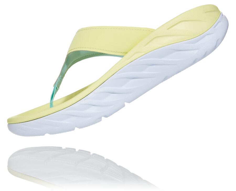 Hoka One One Sandalet Kadın Sarı/Beyaz - Ora Recovery Flip - GO4256987